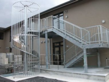 「ノーススライドＲ‐１型・避難用階段」のサムネイル画像